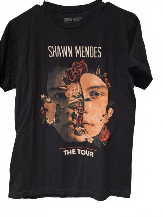 Other - Shawn Mendes The Tour 2019 T-Shirt Size Medium